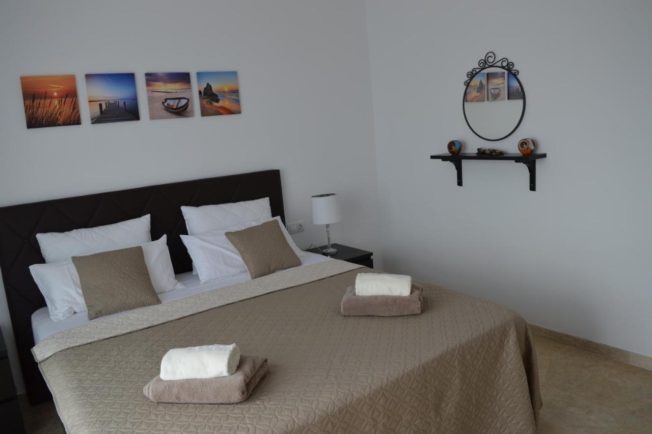 Ocean Romance Puerto de Santiago  Exterior photo